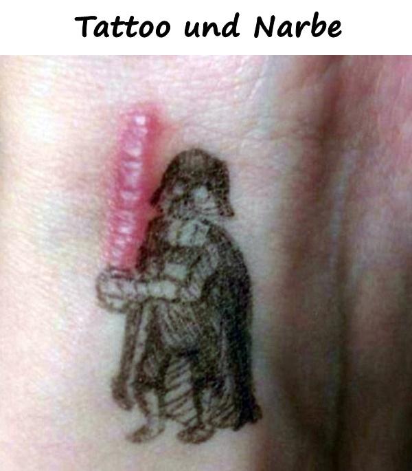 Tattoo und Narbe