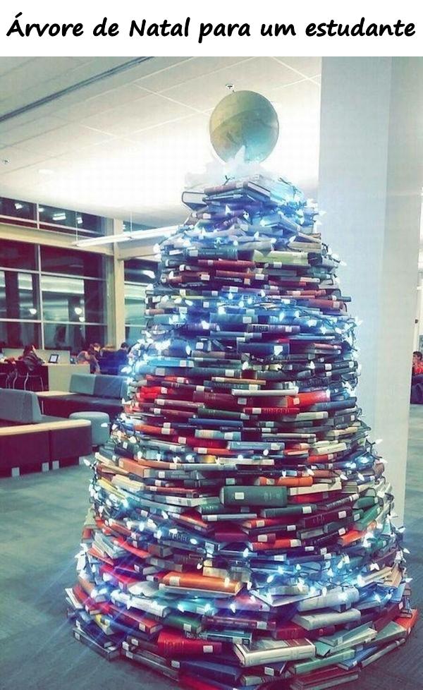 Árvore de Natal para um estudante