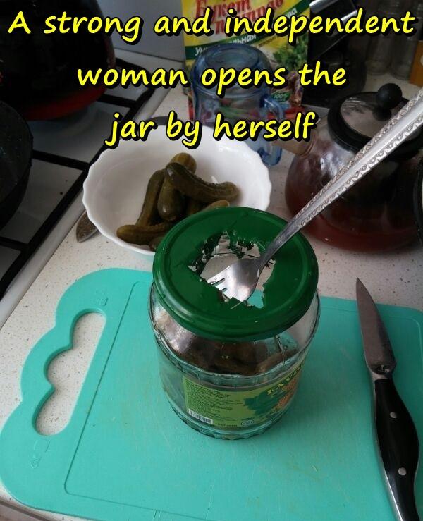 A strong and independent woman opens the jar by herself  (4330)