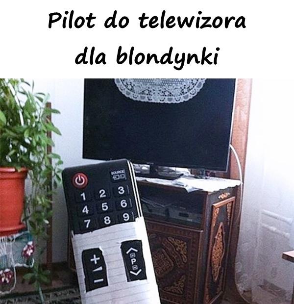 Pilot do telewizora dla blondynki
